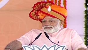 Prime Minister Narendra Modi addressing an election rally at Ahmedanagar in Maharashtra on Friday.(ANI) Prime Minister Narendra Modi addressing an election rally at Ahmedanagar in Maharashtra on Friday.(ANI)