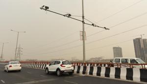 NHAI rectifies faulty alignment of elevated road near Sector 109(Virendra Singh Gosain/HT PHOTO) NHAI rectifies faulty alignment of elevated road near Sector 109(Virendra Singh Gosain/HT PHOTO)