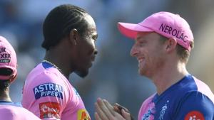 Rajasthan Royals bowler Jofra Archer (2L) celebrates with teammates Jos Buttler, captain Ajinkya Rahane and Steven Smith (R) after taking the wicket of Mumbai Indians captain Rohit Sharma.(AFP) Rajasthan Royals bowler Jofra Archer (2L) celebrates with teammates Jos Buttler, captain Ajinkya Rahane and Steven Smith (R) after taking the wicket of Mumbai Indians captain Rohit Sharma.(AFP)