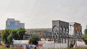 The lease was agreed at <span class='webrupee'>₹</span>3.07 crore, instead of <span class='webrupee'>₹</span>113.22 crore, petitioners argued.(HT archive) The lease was agreed at <span class='webrupee'>₹</span>3.07 crore, instead of <span class='webrupee'>₹</span>113.22 crore, petitioners argued.(HT archive)