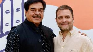 Patna Sahib MP Shatrughan Sinha recently joined the Congress after leaving the BJP.(HT Photo) Patna Sahib MP Shatrughan Sinha recently joined the Congress after leaving the BJP.(HT Photo)