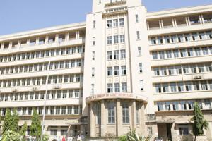 GMC is affiliated to Sir JJ Hospital(HT PHOTO) GMC is affiliated to Sir JJ Hospital(HT PHOTO)