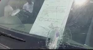 Incidents of violence were reported from several places in West Bengal on Thursday during the second phase of Lok Sabha elections.(ANI/Twitter)