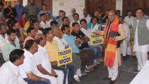 Union minister and Rajya Sabha MP Vijay Goel on Wednesday held meetings with traders’ associations in East Delhi .(HT) Union minister and Rajya Sabha MP Vijay Goel on Wednesday held meetings with traders’ associations in East Delhi .(HT)