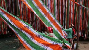 The Congress, which is contesting the polls in alliance with the Rashtriya Janata Dal (RJD), has focused on three of the five seats.(Reuters File Photo) The Congress, which is contesting the polls in alliance with the Rashtriya Janata Dal (RJD), has focused on three of the five seats.(Reuters File Photo)