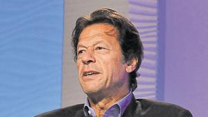 Imran Khan reshuffles Cabinet amidst mounting criticism over government performance(HT Photo) Imran Khan reshuffles Cabinet amidst mounting criticism over government performance(HT Photo)