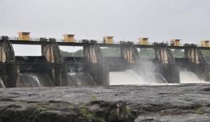 Sate government is working on a model to get water from Mulshi dam for agricultural and drinking purposes, for the Pune district.(PHOTO FOR REPRESENTATION PURPOSE ONLY) Sate government is working on a model to get water from Mulshi dam for agricultural and drinking purposes, for the Pune district.(PHOTO FOR REPRESENTATION PURPOSE ONLY)