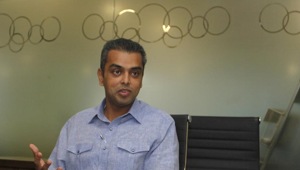 Congress president Milind Deora complains to the Election Commission(HT Photo)