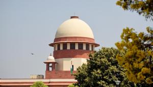 The Supreme Court expressed its concern at the nature of the allegations and summoned chiefs of the intelligence bureau, probe agency CBI and Delhi Police for a meeting in their chambers.(Amal KS/HT PHOTO) The Supreme Court expressed its concern at the nature of the allegations and summoned chiefs of the intelligence bureau, probe agency CBI and Delhi Police for a meeting in their chambers.(Amal KS/HT PHOTO)