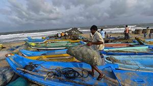 The Indian Meteorological Department has said if the low pressure transforms into a cyclone, it will move in a western and north-westerly direction where Tamil Nadu lies.(PTI PHOTO) The Indian Meteorological Department has said if the low pressure transforms into a cyclone, it will move in a western and north-westerly direction where Tamil Nadu lies.(PTI PHOTO)