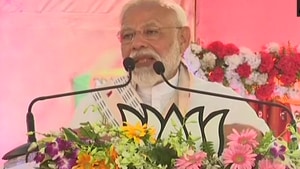 The PM urged the workers to turn Varanasi elections into model exercise, forcing experts to make it a case study.(ANI) The PM urged the workers to turn Varanasi elections into model exercise, forcing experts to make it a case study.(ANI)