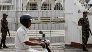 Soldiers stand guard outside the Grand Mosque, days after a string of suicide bomb attacks on churches and luxury hotels across the island on Easter Sunday, in Negombo, Sri Lanka(REUTERS) Soldiers stand guard outside the Grand Mosque, days after a string of suicide bomb attacks on churches and luxury hotels across the island on Easter Sunday, in Negombo, Sri Lanka(REUTERS)