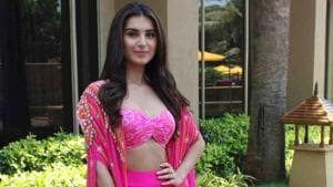 Tara Sutaria at the launch of the song Mumbai Dilli Di Kudiyaan from her upcoming film Student of the Year 2.(IANS) Tara Sutaria at the launch of the song Mumbai Dilli Di Kudiyaan from her upcoming film Student of the Year 2.(IANS)