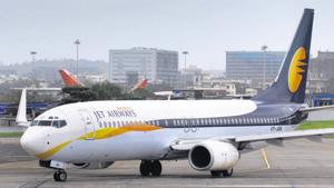 A senior technician with Jet Airways allegedly committed suicide in Maharashtra’s Palghar district due to depression as he was suffering from cancer, police said Saturday.(HT File) A senior technician with Jet Airways allegedly committed suicide in Maharashtra’s Palghar district due to depression as he was suffering from cancer, police said Saturday.(HT File)