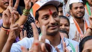 In Maval, Parth Pawar, Nationalist Congress Party (NCP) nominee is locked in a fight against Shiv Sena’s Shrirang Barne, a sitting MP seeking re-election.(Milind Saurkar/HT Photo) In Maval, Parth Pawar, Nationalist Congress Party (NCP) nominee is locked in a fight against Shiv Sena’s Shrirang Barne, a sitting MP seeking re-election.(Milind Saurkar/HT Photo)