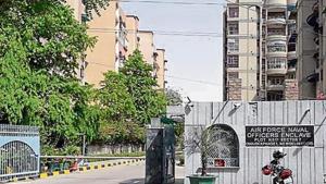 The woman, Meenu Jain, was found dead in her house at the Air Force Naval Officers Enclave in Dwarka Sector 7 on Friday morning.(HT Photo) The woman, Meenu Jain, was found dead in her house at the Air Force Naval Officers Enclave in Dwarka Sector 7 on Friday morning.(HT Photo)