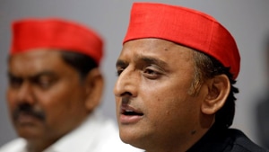 They claimed that the police issued warning notes to a large number of SP supporters in Kannauj bounding them to their homes after casting their own votes.(HT Photo) They claimed that the police issued warning notes to a large number of SP supporters in Kannauj bounding them to their homes after casting their own votes.(HT Photo)