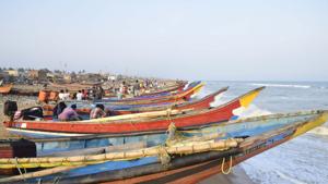 IMD has predicted that the cyclone will first hit Puri district after which it will move northwards towards Khurda, Jagatsinghpur, Cuttack, Kendrapada, Jajpur, Bhadrak, Balasore and Mayurbhanj.(Arabinda Mahapatra) IMD has predicted that the cyclone will first hit Puri district after which it will move northwards towards Khurda, Jagatsinghpur, Cuttack, Kendrapada, Jajpur, Bhadrak, Balasore and Mayurbhanj.(Arabinda Mahapatra)