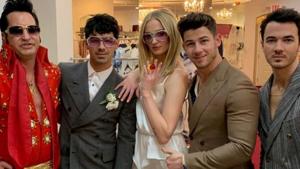The wedding happened Wednesday night, May 1 after the Billboard Music Awards, where the Jonas Brothers had performed. Turner’s publicist confirmed the nuptials, which DJ Diplo posted on his Instagram live feed. The wedding happened Wednesday night, May 1 after the Billboard Music Awards, where the Jonas Brothers had performed. Turner’s publicist confirmed the nuptials, which DJ Diplo posted on his Instagram live feed.