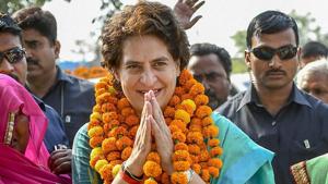 A day after being served a notice by the National Commission for Protection of Child Rights (NCPCR), Congress leader Priyanka Gandhi Vadra said on Friday said she herself was a 47-year-old mother of two and she would never allow children to use abusive language.(PTI)