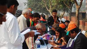 The top 3 panels of the figure plot the probability of BJP winning, i.e., its strike rate, against the turnout change in at the constituency level in 1999, 2004, and 2014 using a statistical method known as binary logistic regression. (Peeyush Khandelwal / HT photo) The top 3 panels of the figure plot the probability of BJP winning, i.e., its strike rate, against the turnout change in at the constituency level in 1999, 2004, and 2014 using a statistical method known as binary logistic regression. (Peeyush Khandelwal / HT photo)