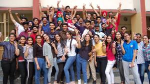 CBSE Board 10th result 2019 not to be declared today(HT) CBSE Board 10th result 2019 not to be declared today(HT)