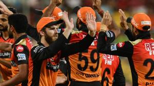Sunrisers Hyderabad players celebrate after the fall of wicket.(AFP) Sunrisers Hyderabad players celebrate after the fall of wicket.(AFP)