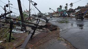 Odisha power secretary Hemant Sharma said more than 30 lakh electricity consumers in the state have been affected by the cyclone and efforts are on to restore supply to critical sectors such as the airport, hospitals and railway stations.(REUTERS PHOTO) Odisha power secretary Hemant Sharma said more than 30 lakh electricity consumers in the state have been affected by the cyclone and efforts are on to restore supply to critical sectors such as the airport, hospitals and railway stations.(REUTERS PHOTO)