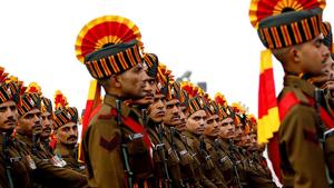Army personnel were cautioned that the neck crack that barbers ritually perform after a haircut can cause long term damage to neck joints and surrounding tissues and muscles and may lead to onset of cervical spondylosis and osteoarthritis at a later stage.(HT representational photo) Army personnel were cautioned that the neck crack that barbers ritually perform after a haircut can cause long term damage to neck joints and surrounding tissues and muscles and may lead to onset of cervical spondylosis and osteoarthritis at a later stage.(HT representational photo)