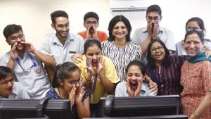 CBSE 10th Result 2019 declared HIGHLIGHTS(Yogendra Kumar/Hindustan Times) CBSE 10th Result 2019 declared HIGHLIGHTS(Yogendra Kumar/Hindustan Times)