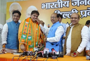 AAP lawmaker Devinder Sehrawat joins BJP(Twitter/@BJP4Delhi)