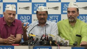 Delhi CM Arvind Kejriwal claims that Congress is not campaigning wherever they are in a direct fight with BJP.(Mohd. Zakir/HT Photo)
