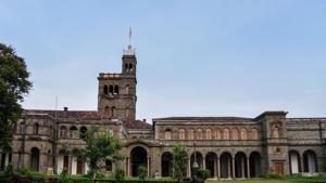 Savitribai Phule Pune University has been ranked 109th in the Times Higher Education (THE) ranking of the Asian continent for 2019.(HT Photo) Savitribai Phule Pune University has been ranked 109th in the Times Higher Education (THE) ranking of the Asian continent for 2019.(HT Photo)