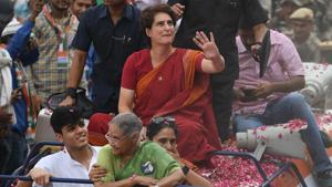 Priyanka Gandhi Vadra, along with North East Delhi congress candidate Sheila Dikshit waves to crowds during a roadshow in New Delhi.(AFP photo) Priyanka Gandhi Vadra, along with North East Delhi congress candidate Sheila Dikshit waves to crowds during a roadshow in New Delhi.(AFP photo)