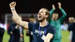 Tottenham's Harry Kane celebrates in front of the fans at the end of the Champions League semifinal second leg soccer match between Ajax and Tottenham Hotspur at the Johan Cruyff ArenA in Amsterdam, Netherlands, Wednesday, May 8, 2019(AP) Tottenham's Harry Kane celebrates in front of the fans at the end of the Champions League semifinal second leg soccer match between Ajax and Tottenham Hotspur at the Johan Cruyff ArenA in Amsterdam, Netherlands, Wednesday, May 8, 2019(AP)