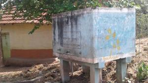 A non functional tank in the village.(Koushik Dutta/HT Photo) A non functional tank in the village.(Koushik Dutta/HT Photo)