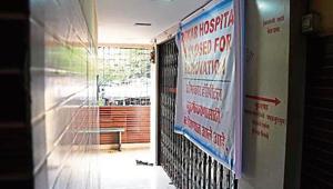 One of the fifteen Thane hospitals sealed for not complying with fire-safety norms.(Praful Gangurde/ HT) One of the fifteen Thane hospitals sealed for not complying with fire-safety norms.(Praful Gangurde/ HT)