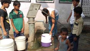Darbhanga is facing an acute water shortage which is likely to worsen in the coming months.(HT Photo)