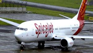 The SpiceJet flight from Bengaluru took off at 11;30 pm before it made an emergency landing at 12.30 am in Nagpur.(Representative Photo) The SpiceJet flight from Bengaluru took off at 11;30 pm before it made an emergency landing at 12.30 am in Nagpur.(Representative Photo)
