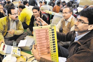 The BJP, however, refuted the allegations saying this election there was no attempt made by any of leader to capture a booth in Chandaka or elsewhere.(HT Photo) The BJP, however, refuted the allegations saying this election there was no attempt made by any of leader to capture a booth in Chandaka or elsewhere.(HT Photo)