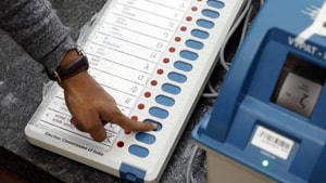 This was the first time VVPAT machines, which give an instant feedback to the voter through a printed slip, were being used across all polling stations in Delhi.(HT Photo)