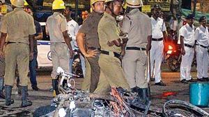 A section of the crowd broke through the gates of the 147-year-old Vidyasagar College and broke chairs and glass panes and set fire to bicycles and motorbikes.(ANI) A section of the crowd broke through the gates of the 147-year-old Vidyasagar College and broke chairs and glass panes and set fire to bicycles and motorbikes.(ANI)