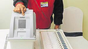 “If campaigns must be self-financed, then candidates may view contesting elections as an investment rather than a sunk cost, leading to greater levels of corruption in office as legislators try to recoup the costs of contesting elections.”(Parwaz Khan /HT PHOTO) “If campaigns must be self-financed, then candidates may view contesting elections as an investment rather than a sunk cost, leading to greater levels of corruption in office as legislators try to recoup the costs of contesting elections.”(Parwaz Khan /HT PHOTO)