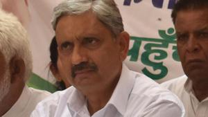A Gurugram court has set aside criminal charges against former Gurgaon MLA and minister Sukhbir Kataria, who was accused of indulging in bogus voting and creating fake voter identity cards(Yogesh Kumar/HT File Photo) A Gurugram court has set aside criminal charges against former Gurgaon MLA and minister Sukhbir Kataria, who was accused of indulging in bogus voting and creating fake voter identity cards(Yogesh Kumar/HT File Photo)