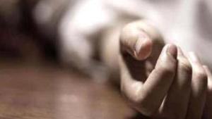 A 14-year-old girl allegedly committed suicide by hanging herself inside the bathroom of a government girls’ shelter home in Dehradun on Wednesday evening. She was accused of murdering her mother last year. A 14-year-old girl allegedly committed suicide by hanging herself inside the bathroom of a government girls’ shelter home in Dehradun on Wednesday evening. She was accused of murdering her mother last year.