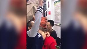 Shared on Twitter, the heartfelt video has gathered more than 33,000 views till now.(Twitter/@PDChina) Shared on Twitter, the heartfelt video has gathered more than 33,000 views till now.(Twitter/@PDChina)