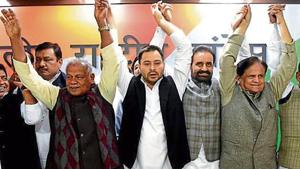RJD leader Tejashwi Yadav, Hindustani Awam Morcha (Secular) founder Jitan Ram Manjhi, Congress leader Ahmed Patel, AICC Bihar in charge Shaktisinh Gohil, Rashtriya Lok Samta Party (RLSP) leader Upendra Kushwaha, JD(U) leader Sharad Yadav and other Mahagathbandhan leaders after joining the grand alliance during a press conference, at All India Congress Committee office (AICC), in New Delhi, on Thursday, December 20, 2018.(HT Photo) RJD leader Tejashwi Yadav, Hindustani Awam Morcha (Secular) founder Jitan Ram Manjhi, Congress leader Ahmed Patel, AICC Bihar in charge Shaktisinh Gohil, Rashtriya Lok Samta Party (RLSP) leader Upendra Kushwaha, JD(U) leader Sharad Yadav and other Mahagathbandhan leaders after joining the grand alliance during a press conference, at All India Congress Committee office (AICC), in New Delhi, on Thursday, December 20, 2018.(HT Photo)