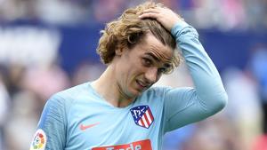 Atletico Madrid's French forward Antoine Griezmann reacts during the Spanish League.(AFP) Atletico Madrid's French forward Antoine Griezmann reacts during the Spanish League.(AFP)