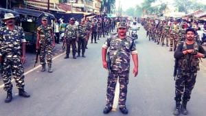 Security force march on street ahead of last phase of Lok Sabha poll in Dumka, India, on Friday, May 18, 2019.(HT Photo) Security force march on street ahead of last phase of Lok Sabha poll in Dumka, India, on Friday, May 18, 2019.(HT Photo)