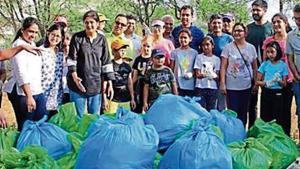 Citizen activism for better conservation of the Aravallis has been mounting since November last year, when the NHAI revealed plans to build a six-lane highway through the area.(HTPhoto) Citizen activism for better conservation of the Aravallis has been mounting since November last year, when the NHAI revealed plans to build a six-lane highway through the area.(HTPhoto)